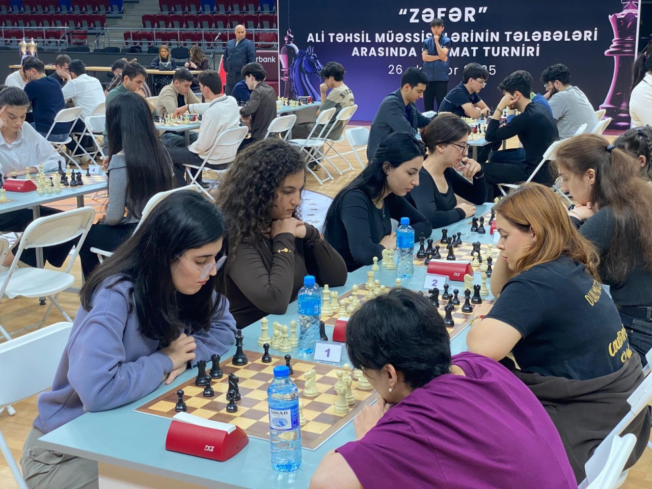 Ali təhsil müəssisələri arasında “Zəfər” şahmat turniri keçirilib  - FOTOLAR